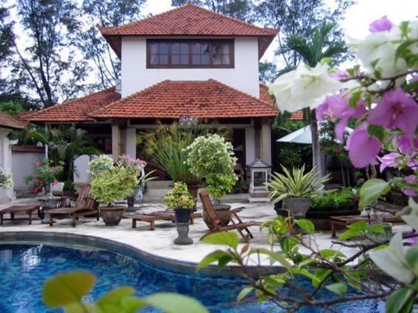 Ombak Putih Bungalows Hotel Nusa Dua  Exterior foto
